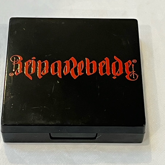 New REINA REBELDE SOL Highlighter - Picture 2 of 4